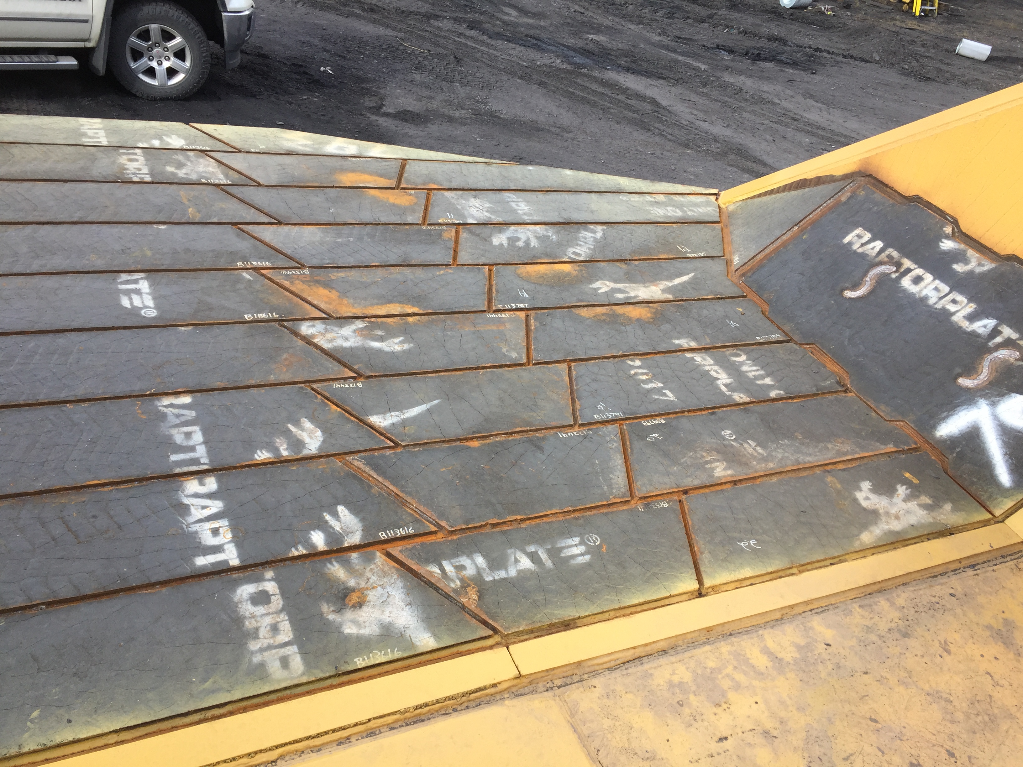 RaptorPlate&reg; Chromium Carbide Overlay Truck Liners