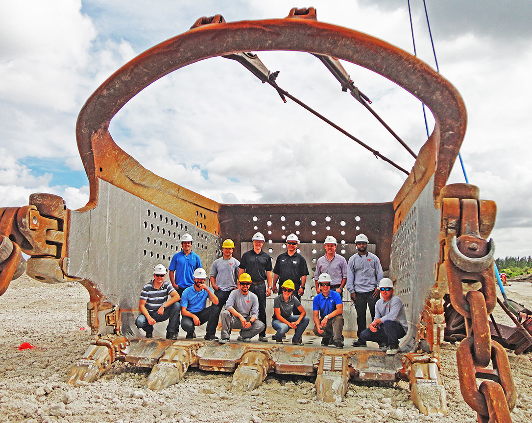 <p>Reunion de estrategia de Raptor 2013</p>